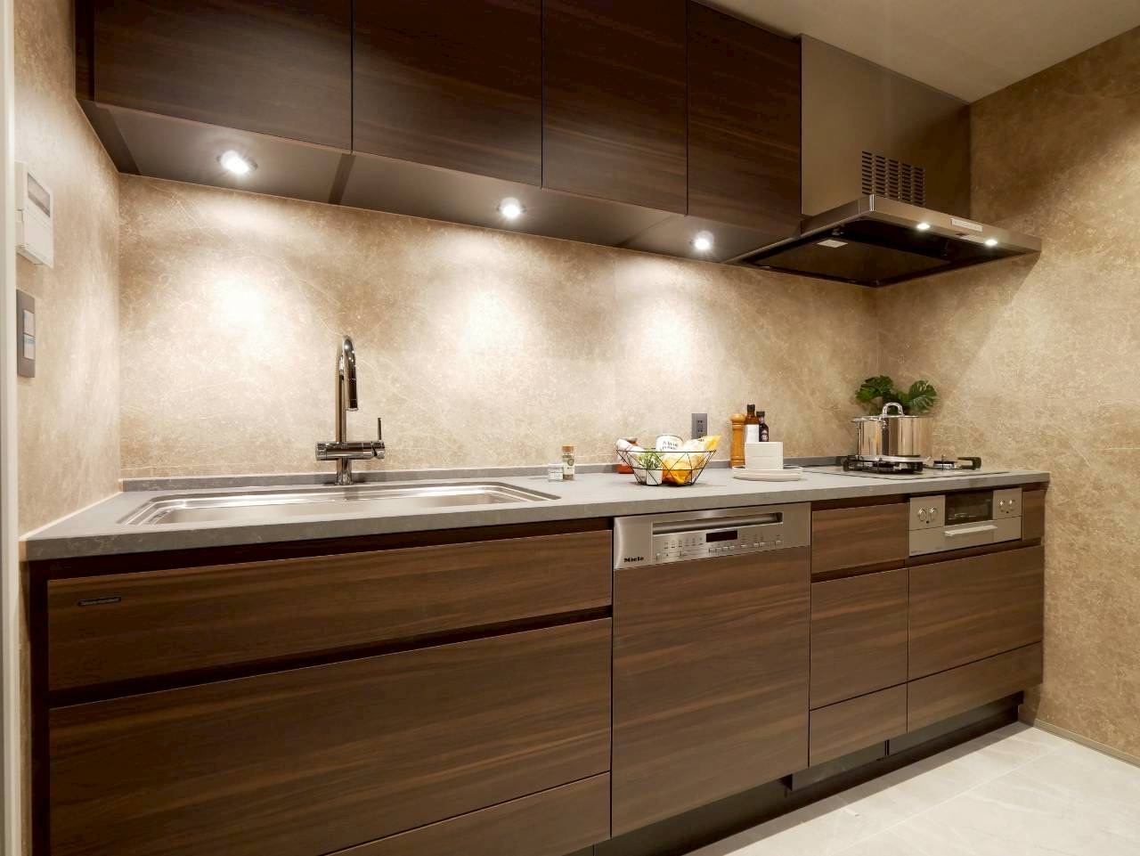 AC2 F4 D84 D769 4763 BE3 E 85 EFE14 C7614