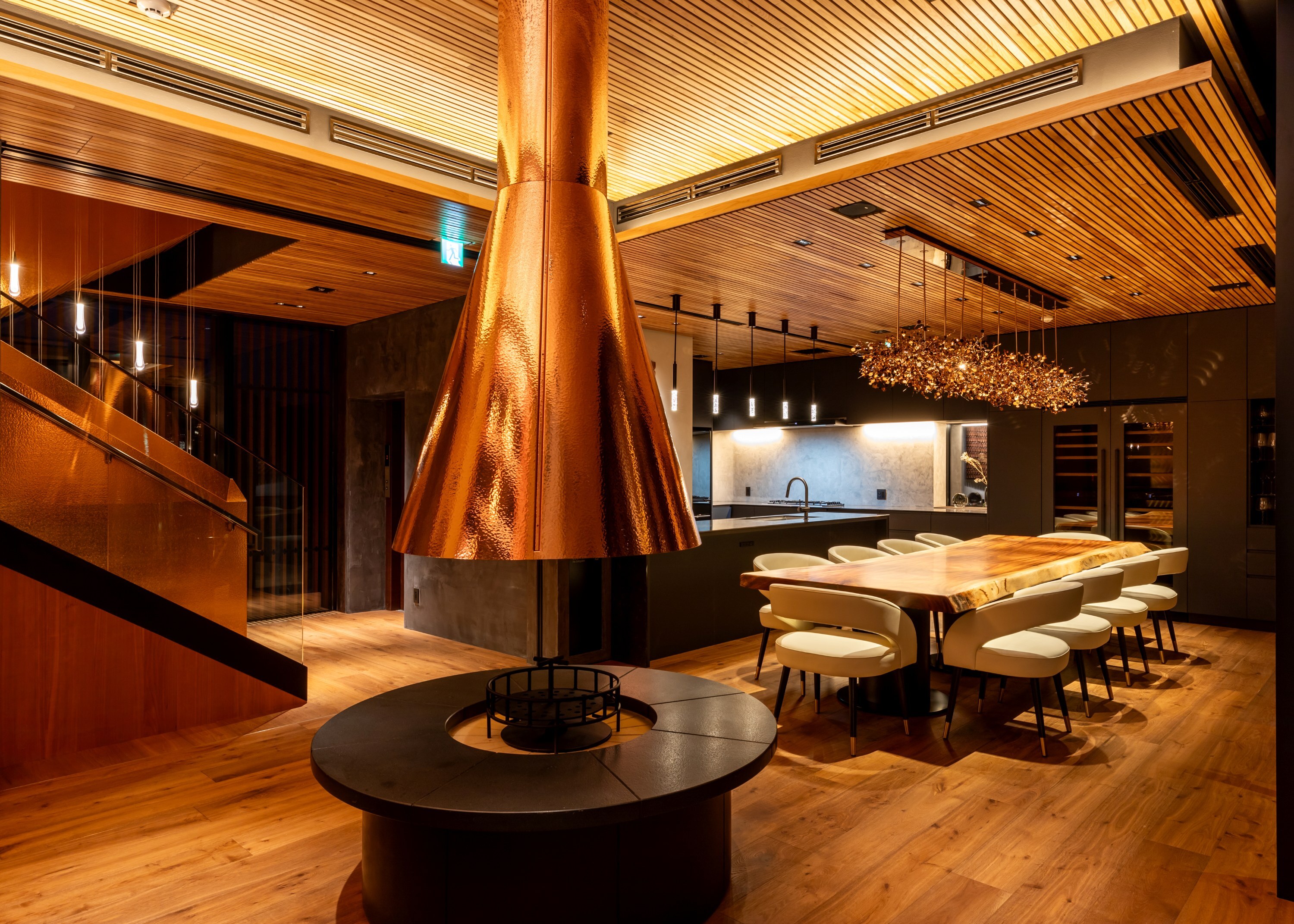 025 リビング ダイニングルーム