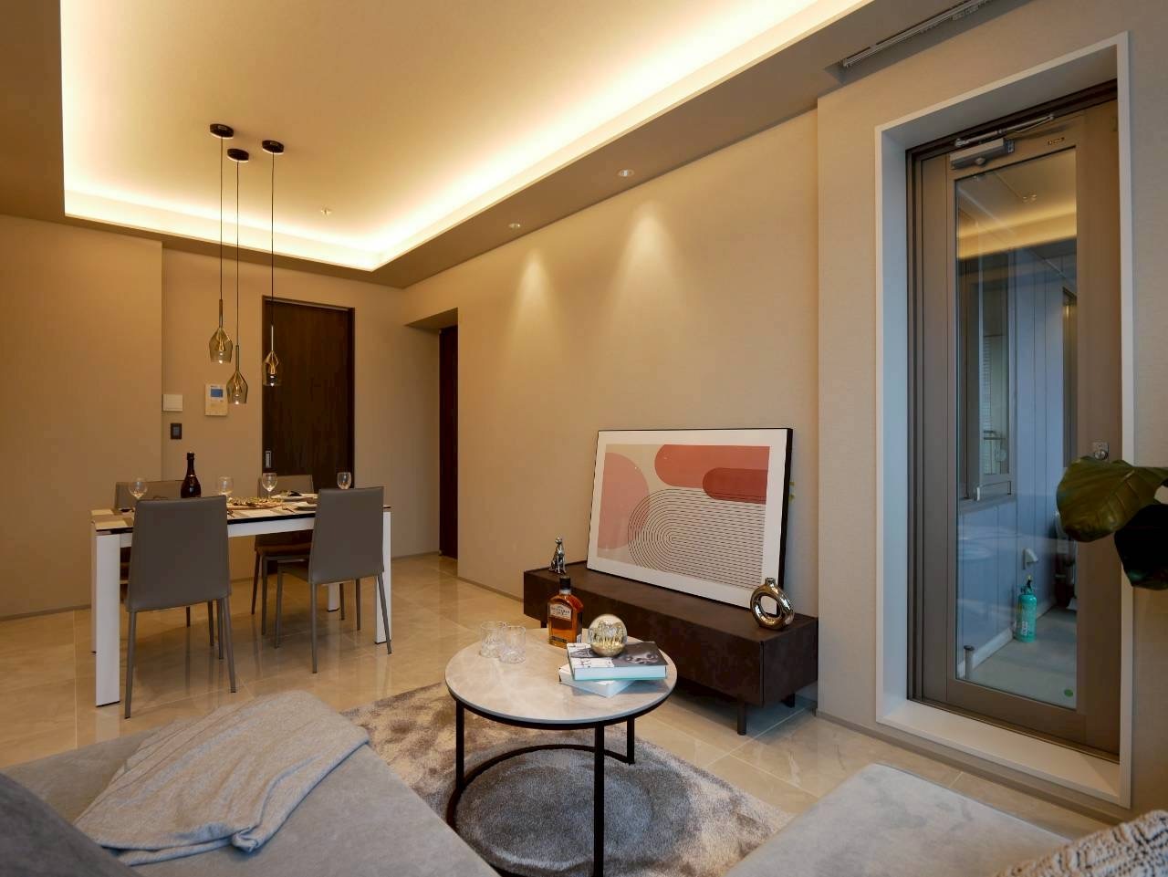 E8 DE2 DD6 7654 4 C8 B 8 D70 C3494 F696793