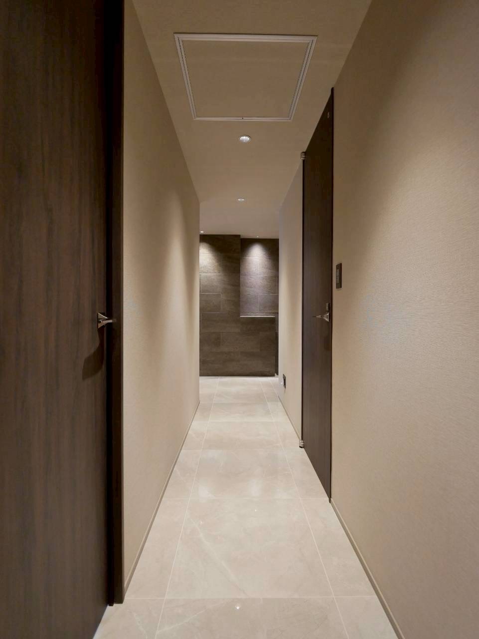 F2009 DDB 5701 4372 9 E97 B6 EA07 DF762 D