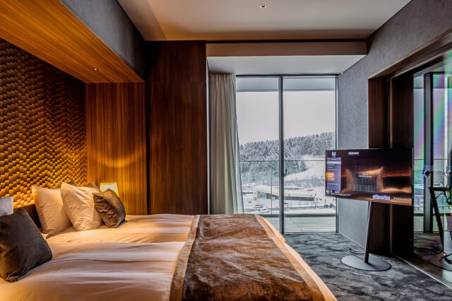 2 Bedroom Suite712 02
