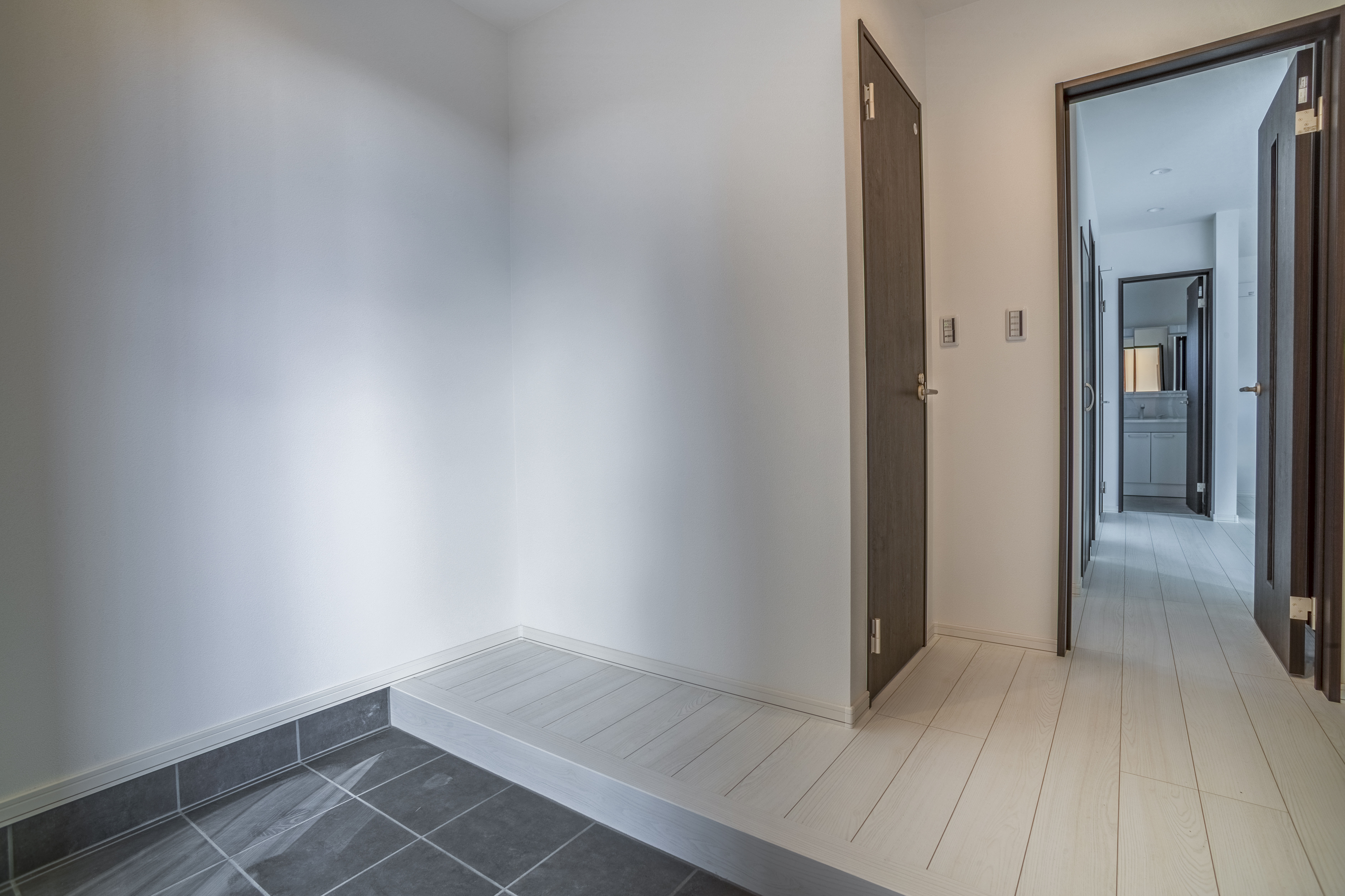 NPG DT 250927 E7 I81792025