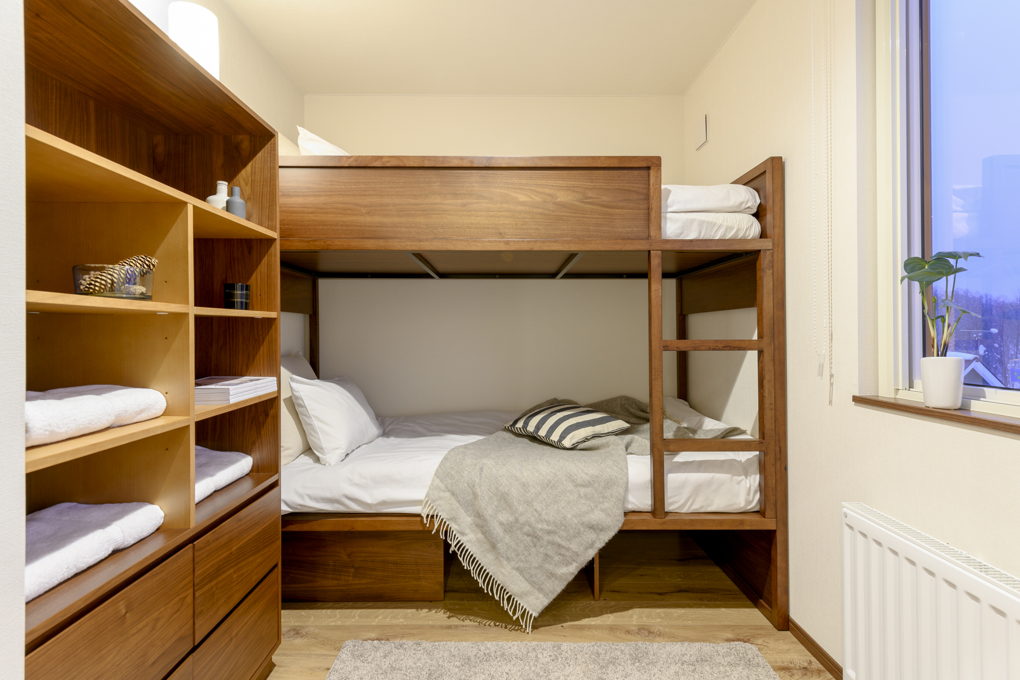 20190217 AJP AZ72811 Edit