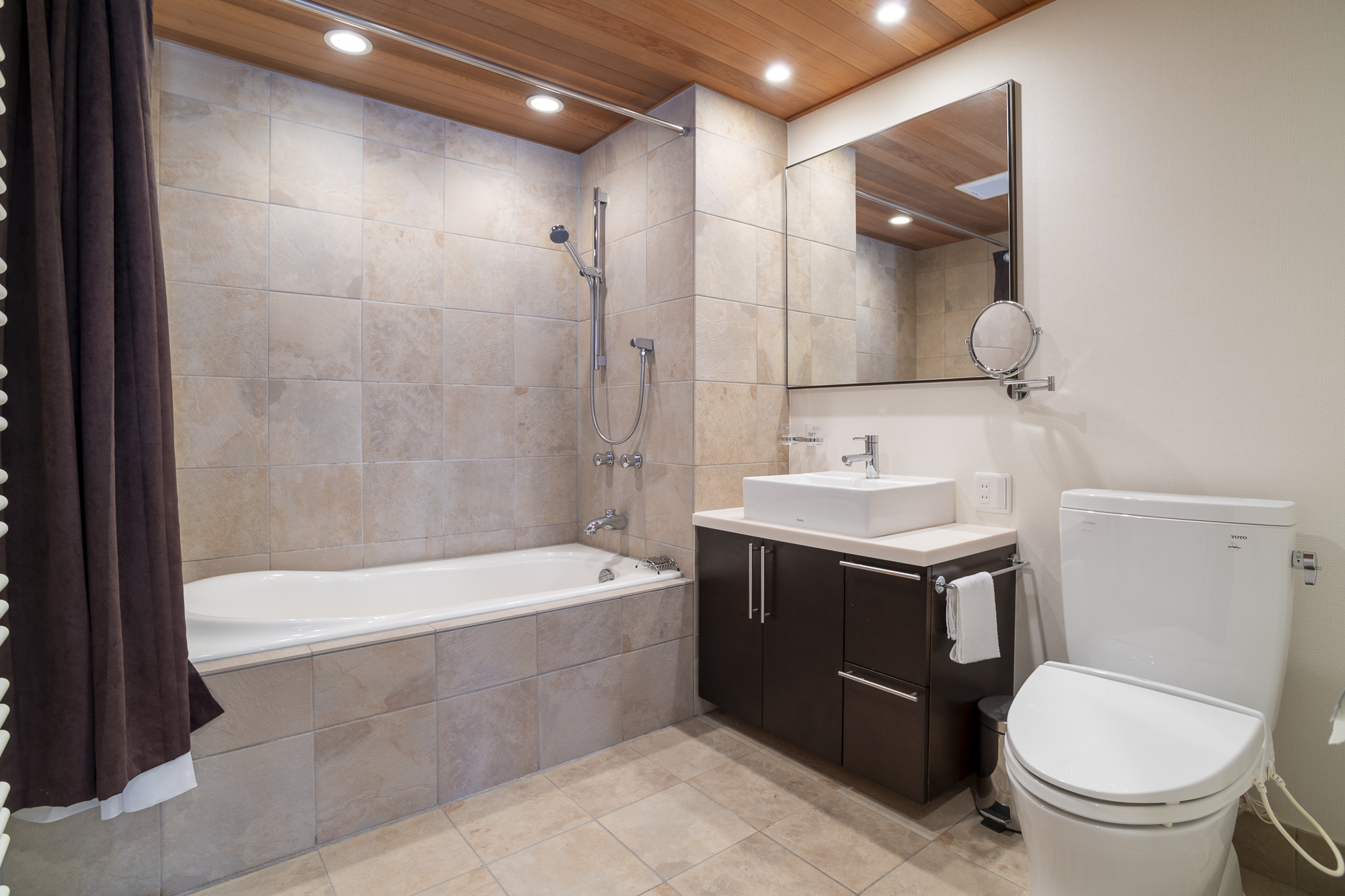 E7 I01692025 Niseko Photography DT HDR