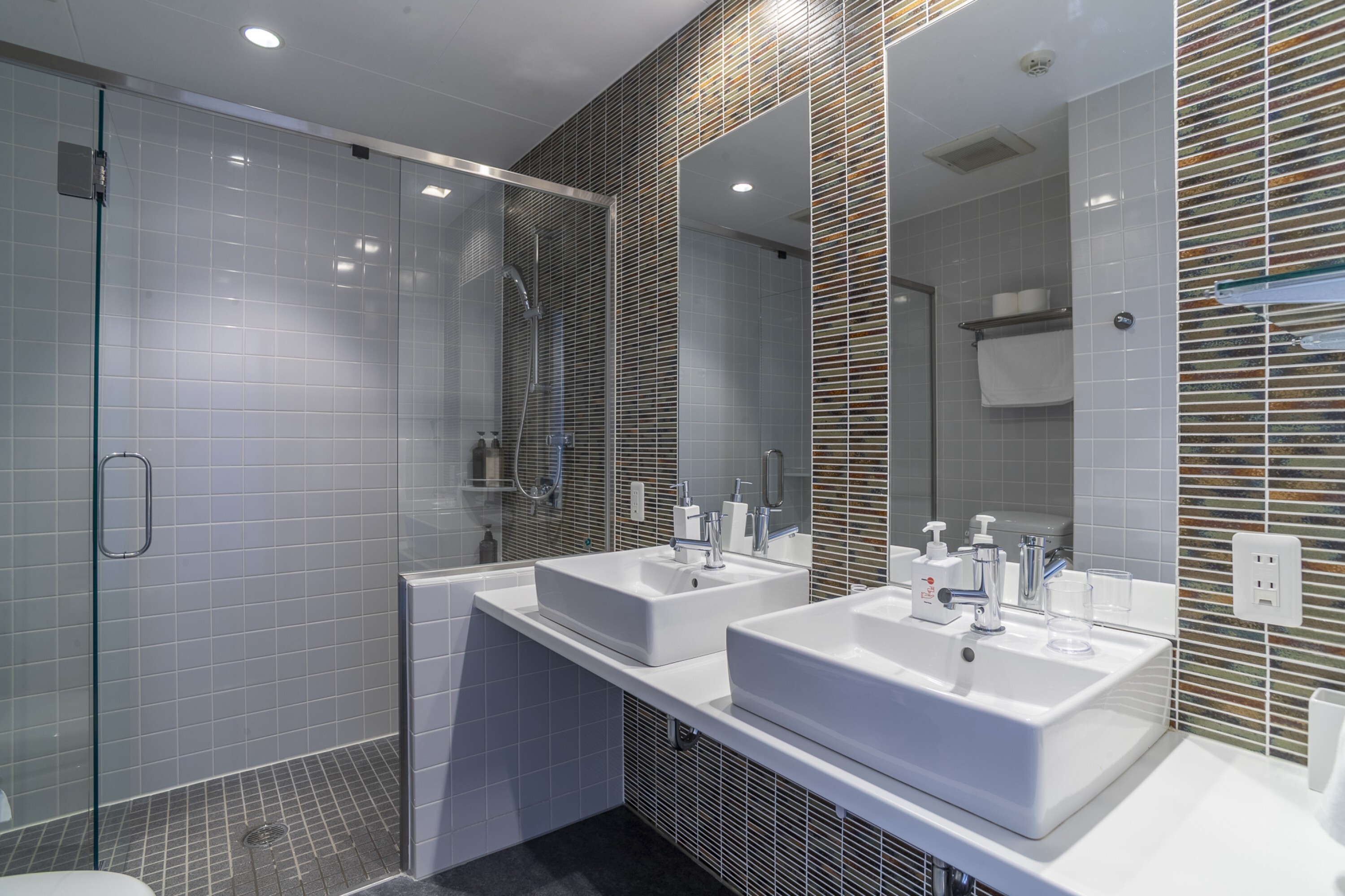 E7 I65352025 Niseko Photography DT HDR